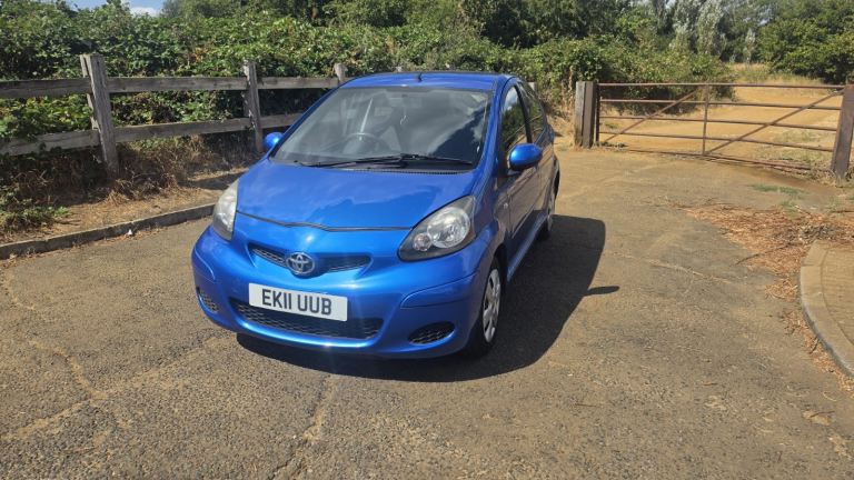 Toyota, AYGO, Hatchback, 2011, Semi-Auto, 998 (cc), 5 doors