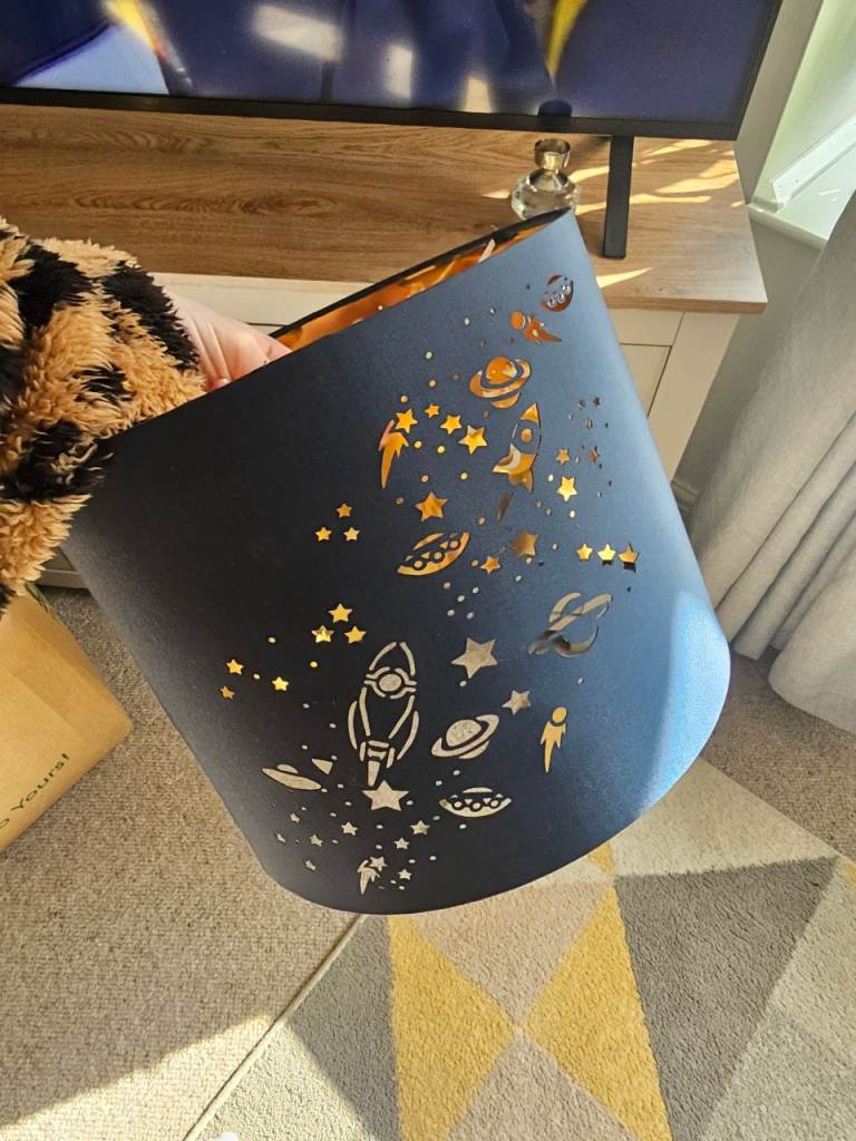 Rocket lampshade