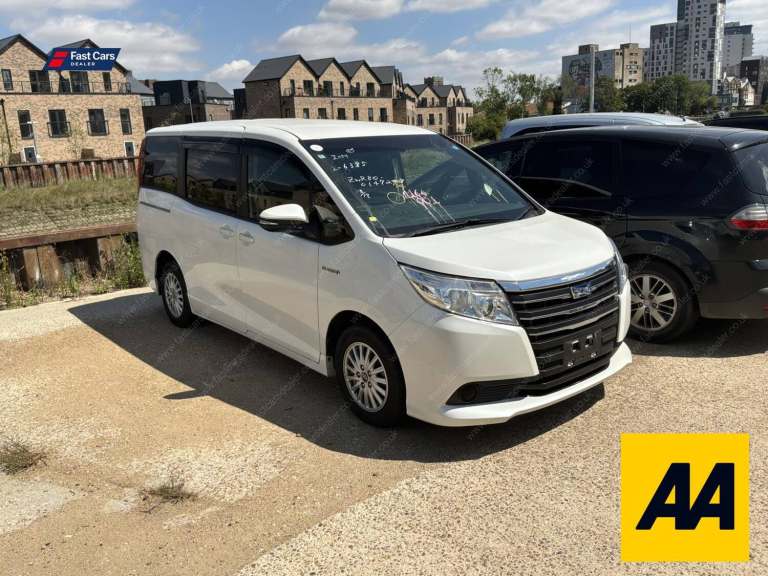 2016 Toyota Noah New arrival - “vehicle under preparation” MPV Bi Fuel Automatic