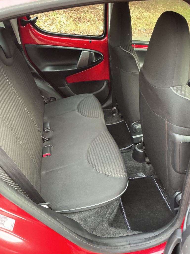 Peugeot 107 active 1ltr 5door hatchback