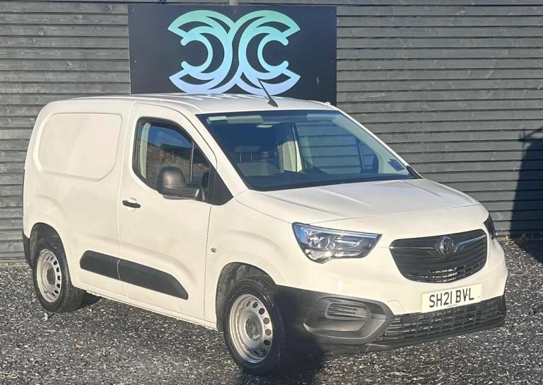 2021 Vauxhall Combo 2300 1.5 Turbo D 100ps H1 Dynamic Van PANEL VAN Diesel Manual