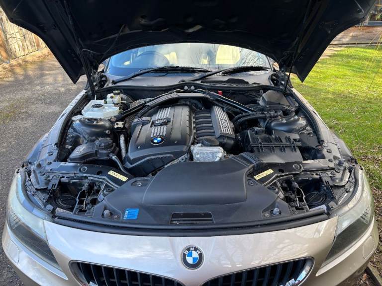 BMW z4 sdrive 23i auto 2009