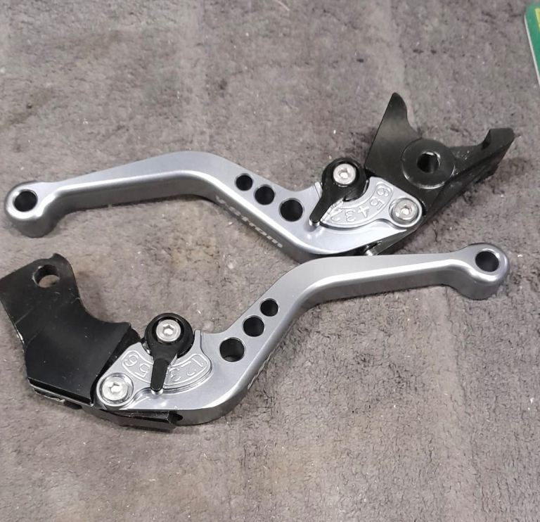 V-Strom Brake and Clutch Levers - Motorbike Suzuki