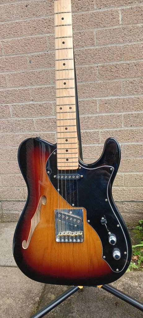 2017 G&L USA ASAT Classic Thinline – 3‑Tone Sunburst
