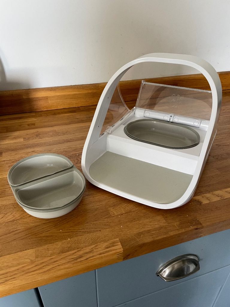 SureFeed Microchip Cat Feeder