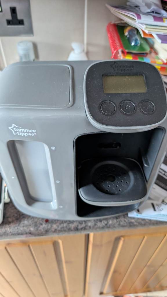 Tommee tippee formula maker