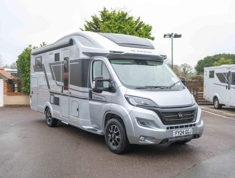 2024 Adria Matrix Supreme 670 SL 140BHP Fiat 140BHP
