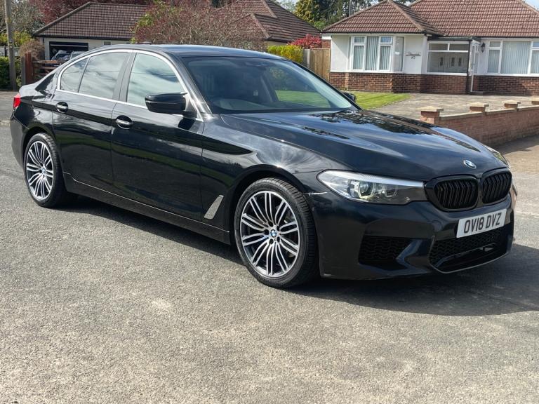 BMW 520I SE Sport Spec in Black Metallic with Black Leather Interior ULEZ COMP