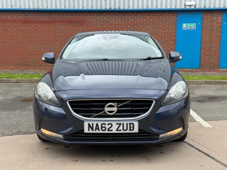 2013 Volvo V40 2.0 D3 ES Euro 5 (s/s) 5dr HATCHBACK Diesel Manual