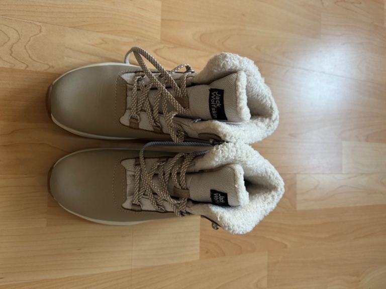 Jack wolfskin boots