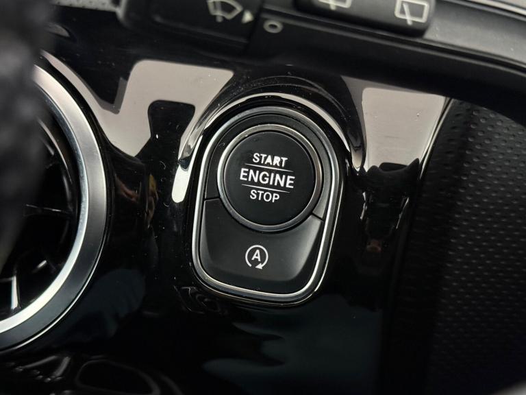 2019 Mercedes-Benz A-Class 1.3 A200 Sport Euro 6 (s/s) 5dr HATCHBACK Petrol Manual