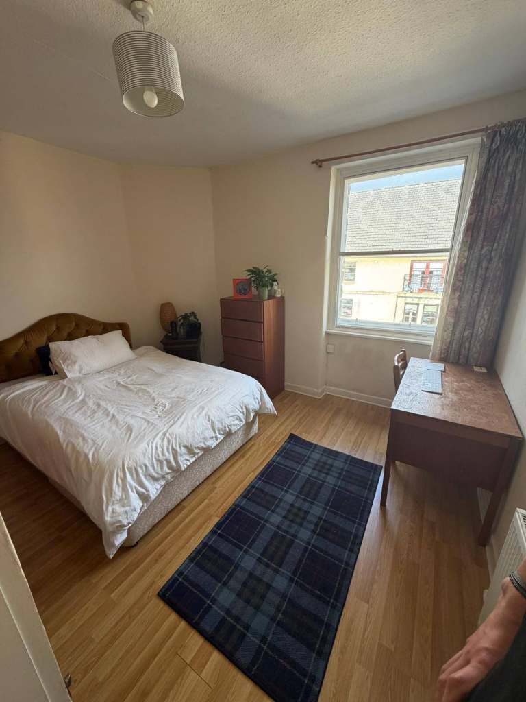 2 Bedroom Flat in Southside