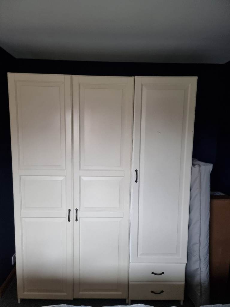 GONE-PENDING COLLECTION IKEA wardrobes x2 FREE
