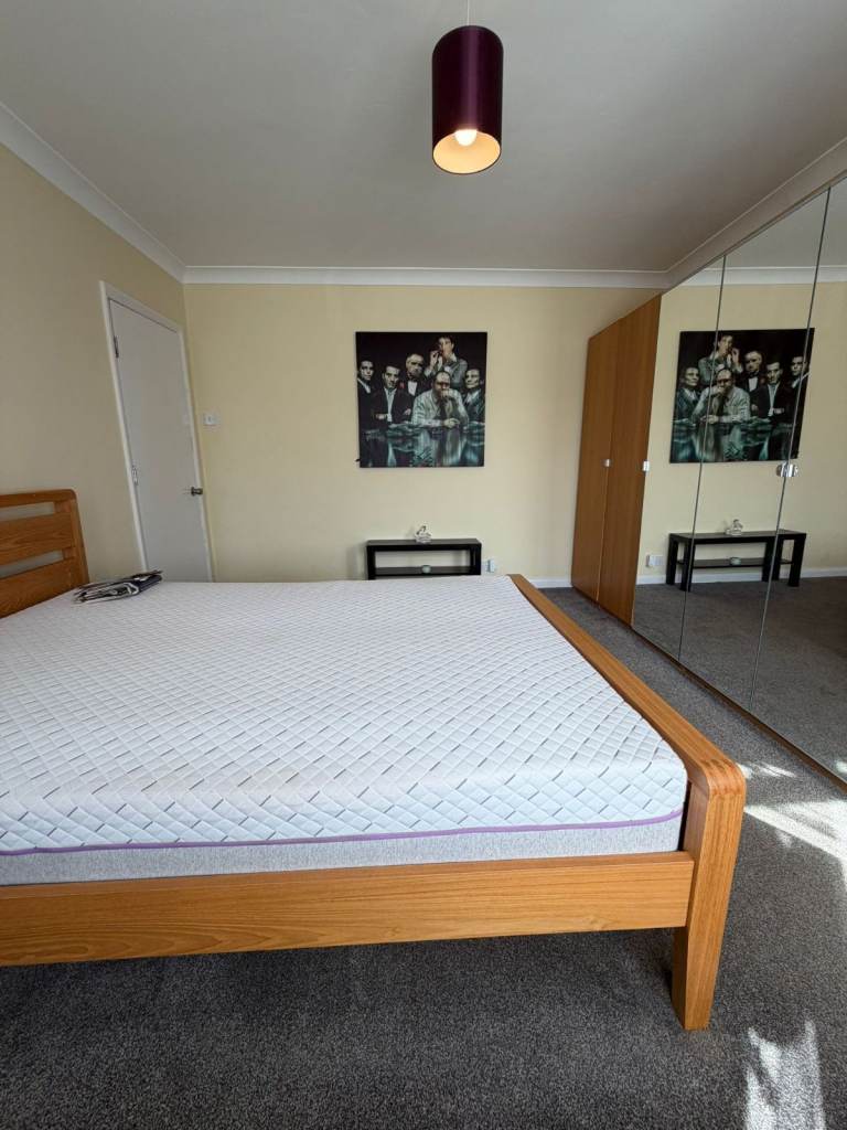 Spacious and Cosy Double Rooms for Rent in -  SE25 6XJ