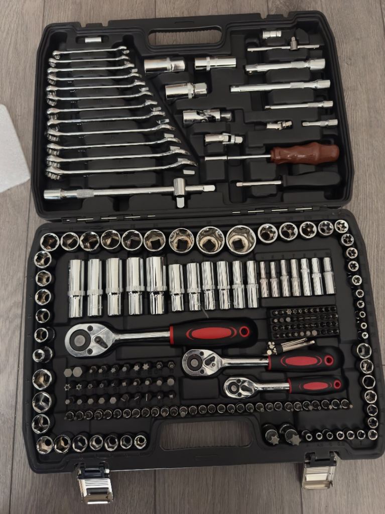 216 pcs socket set new