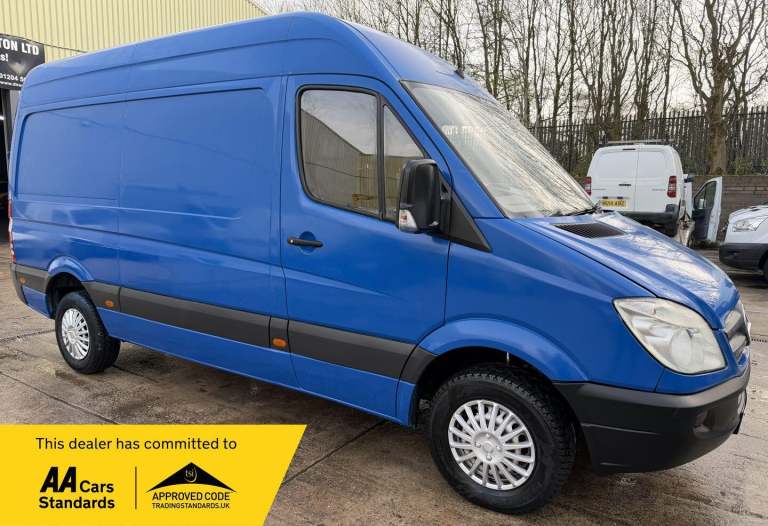 2010 Mercedes-Benz Sprinter 2.1 209 CDi Panel Van 5dr Diesel Manual RWD L2 H3 (88 bhp) PANEL VAN ...