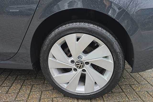 2022 Volkswagen Golf 1.5 TSI Style 5dr Hatchback Petrol Manual