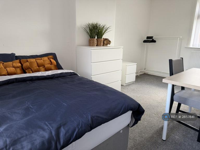 1 bedroom in Chequer Avenue, Doncaster, DN4 (#2857841)