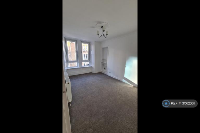 2 bedroom flat in Eden Street, Dundee, DD4 (2 bed) (#3062331)