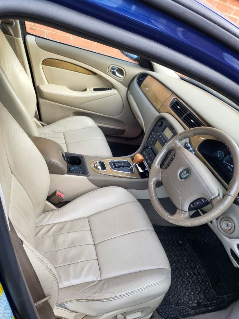 S Type Jaguar spares or repairs. 