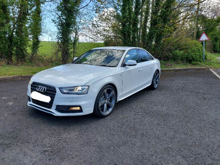 Audi A4 S Line Full years MOT £35 road TAX