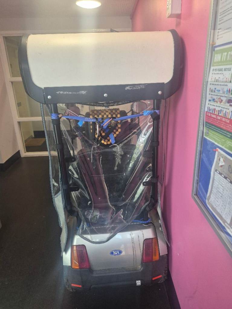  Mobility Scooter with Canopy – Good Condition