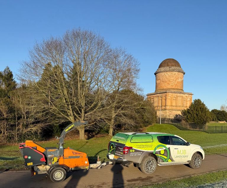 Chipper and Operator 