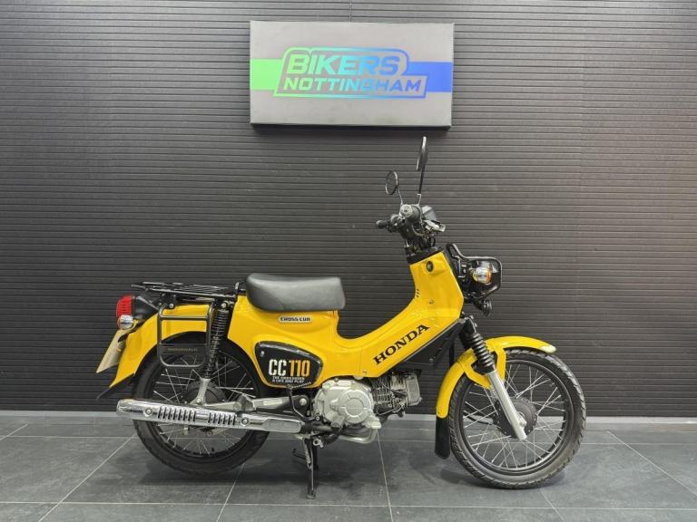 Honda Cross Cub 110 Supercub **Rare with 1500 miles on the clock**