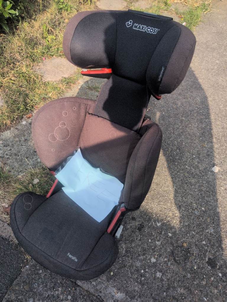 Maxi-Cosi Car Seat for Children – Black Fabric