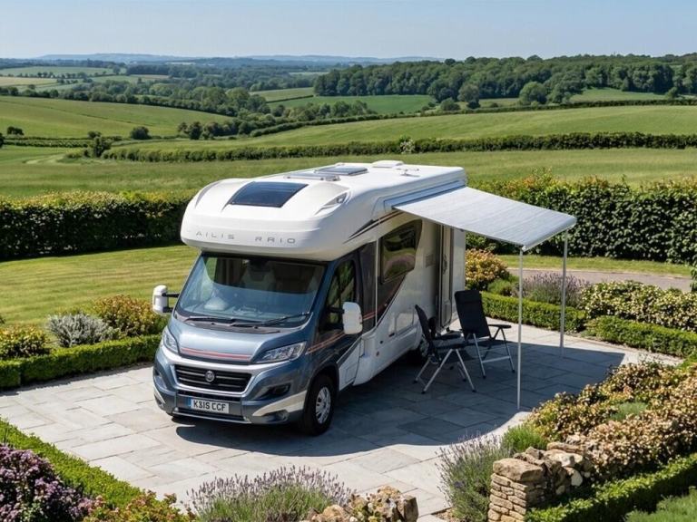 2015 Auto-Trail Tracker EKS