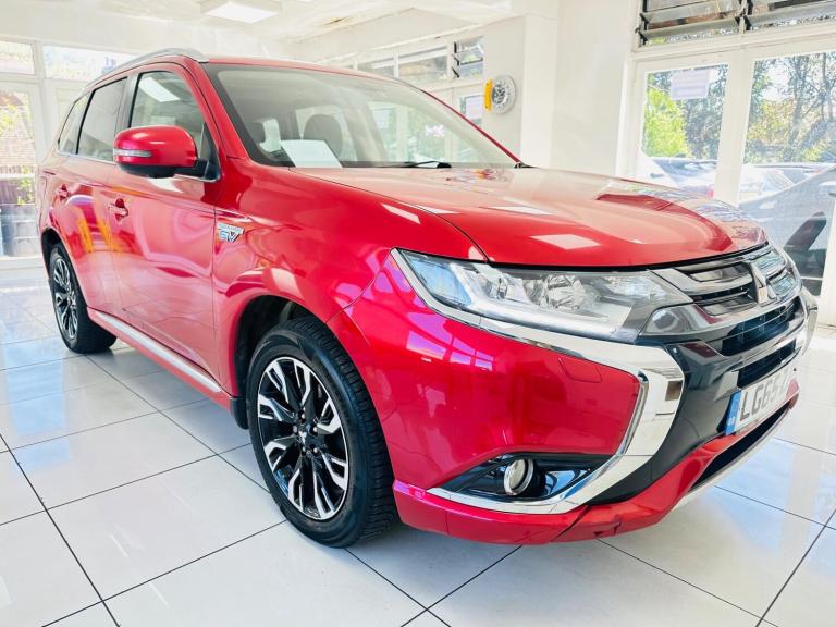2015 Mitsubishi Outlander 2.0h 12kWh GX4h CVT 4WD Euro 6 (s/s) 5dr ESTATE Petrol/Electric Hybrid ...