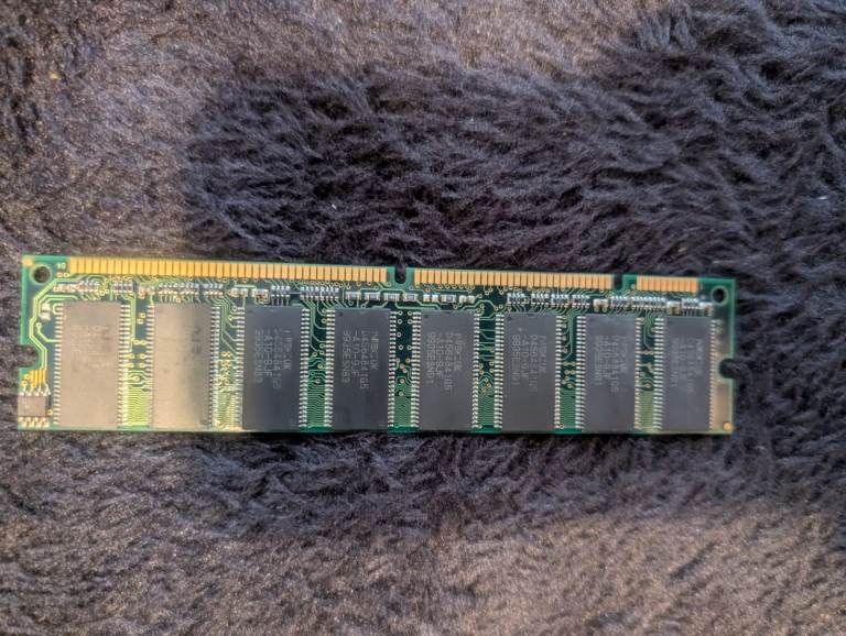 Bulk Assorted 23 Untested Vintage RAM Sticks