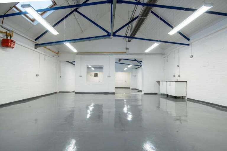 Industrial units for rent in Wakefield