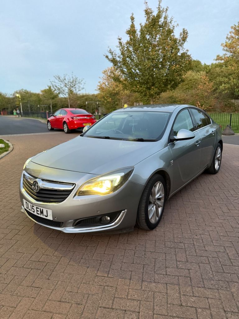 Vauxhall, INSIGNIA, Hatchback, 2015, Manual, 1956 (cc), 5 doors