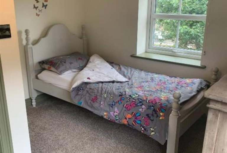 room intinastional student workers ok cash mr salim