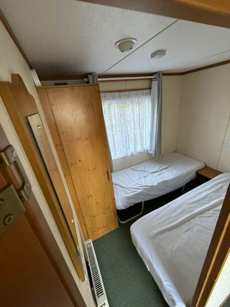 **caravan to rent long term**