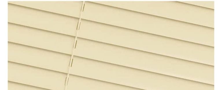 Venetian blind brand new 