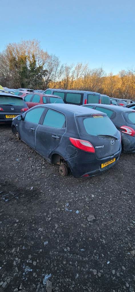 Mazda 2 10 plate 