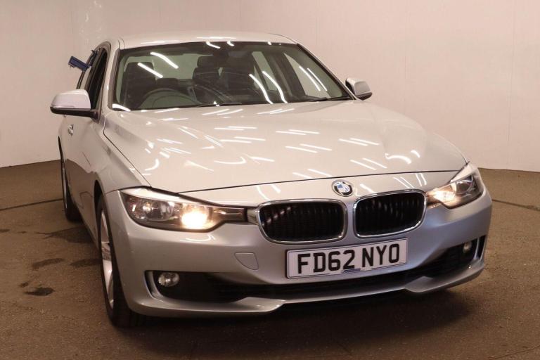 2012 BMW 3 Series 320i xDrive SE 4dr SALOON PETROL Manual
