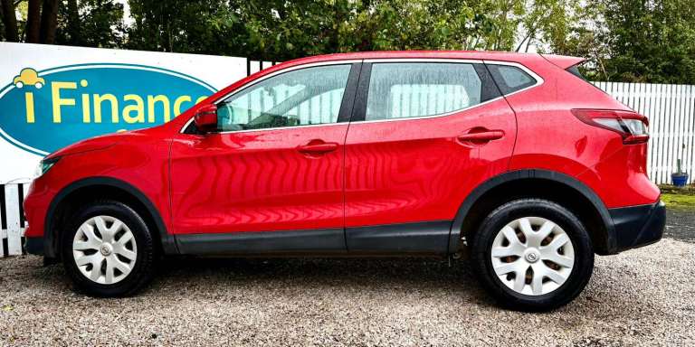 CAN'T GET CREDIT? CALL US! Nissan Qashqai 1.5 dCi Visia, 2017, Manual, - £149 DEPOSIT, £53 PER WEEK