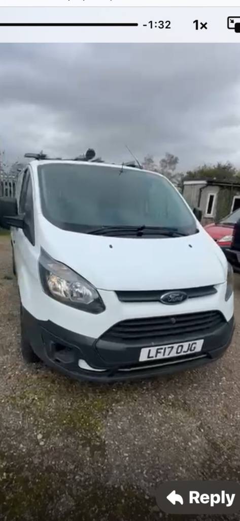 2017 Ford Transit Custom NO VAT PART EXCHANGE PRICED TO CLEAR NEEDS SOME BODY WORK DONE 2.0 TDCi ...
