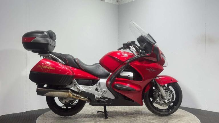 Honda ST 2004 38K FULL LUGGAGE NEW MOT SERVICED BIG CC TOURER BIKE