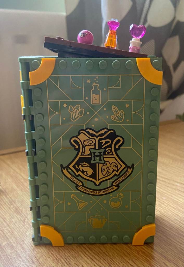 #76383 Hogwarts Moments Potions Class - retired set