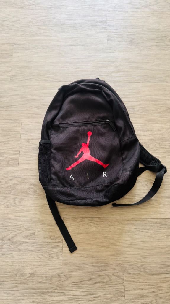 Nike Air Max / Jordan “Jumpman” School Rucksack – Heavily Used, Still Usable – £10 – Canary Wharf