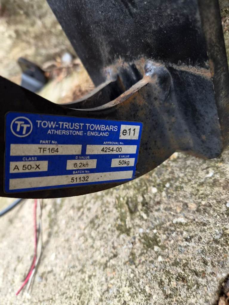 Fiester towbar