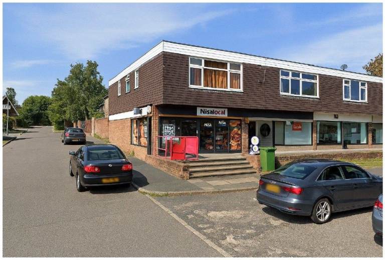 Refurbished 2 bedroom flat