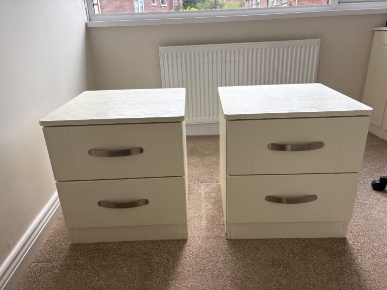 2 x cream bedside drawers