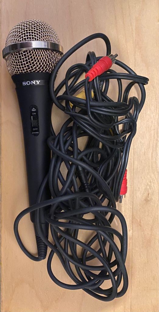 New unused Microphone Golden fantastic 