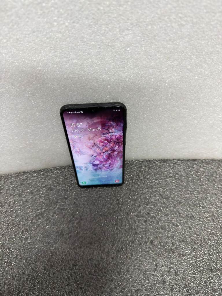 Samsung A20e phone 