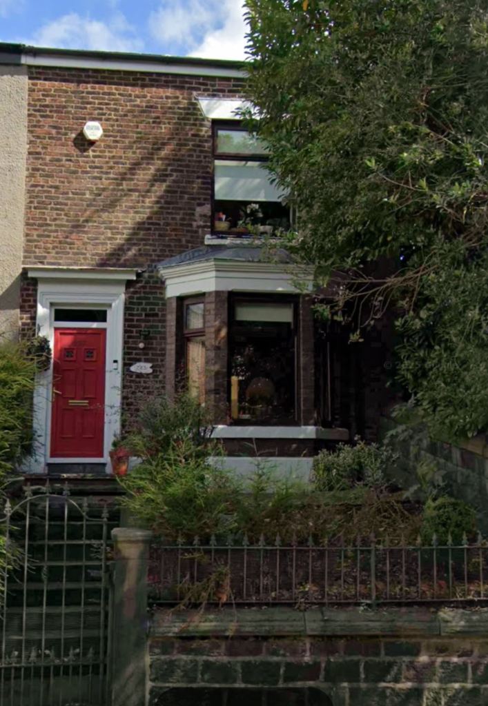 Semi detached house to rent in Bury